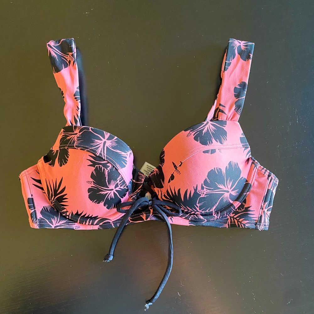 Victorias Secret PINK padded swim top